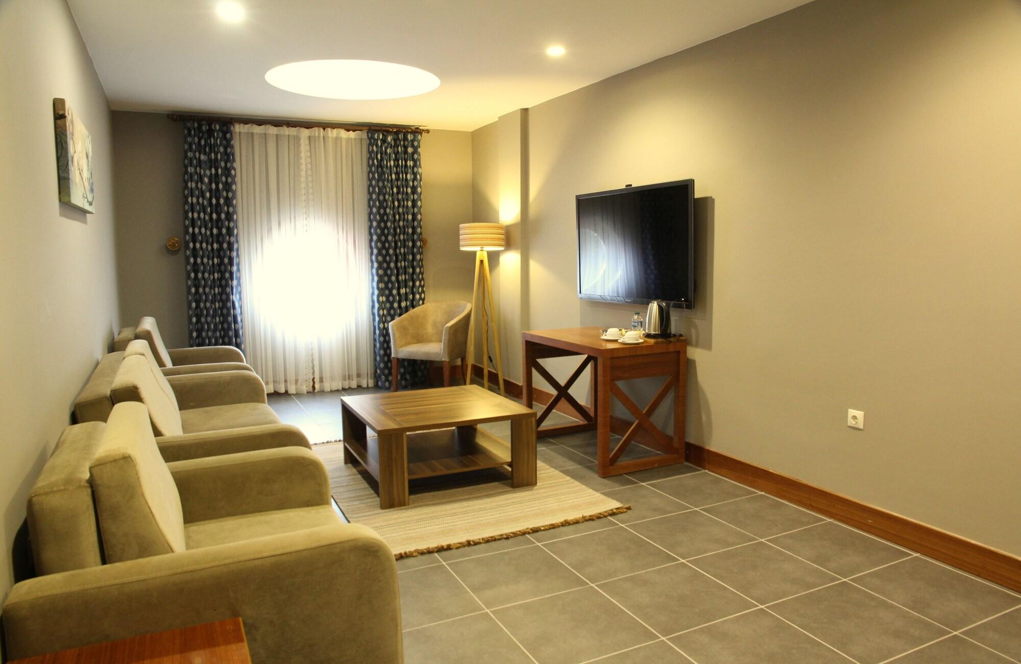 Kilpa Hotel Узунгель Экстерьер фото
